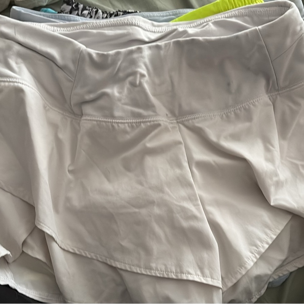 CALIA by Carrie Underwood Cream Athletic Shorts